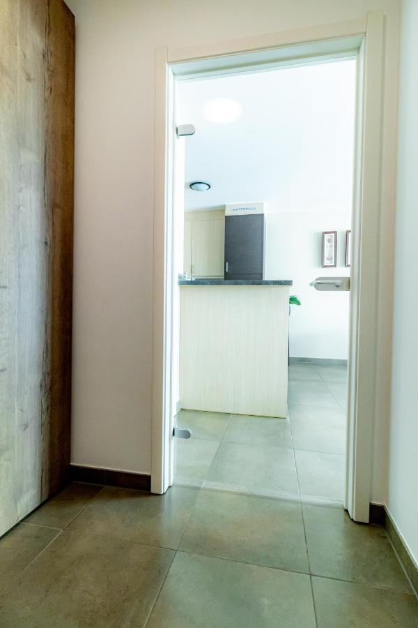 Laluna Holiday Apartment Oostende Bagian luar foto